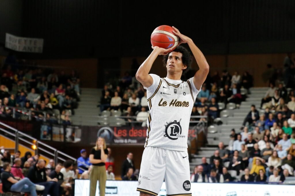 Ajare Sanni - STB - Le Havre - NM1 - FFBB