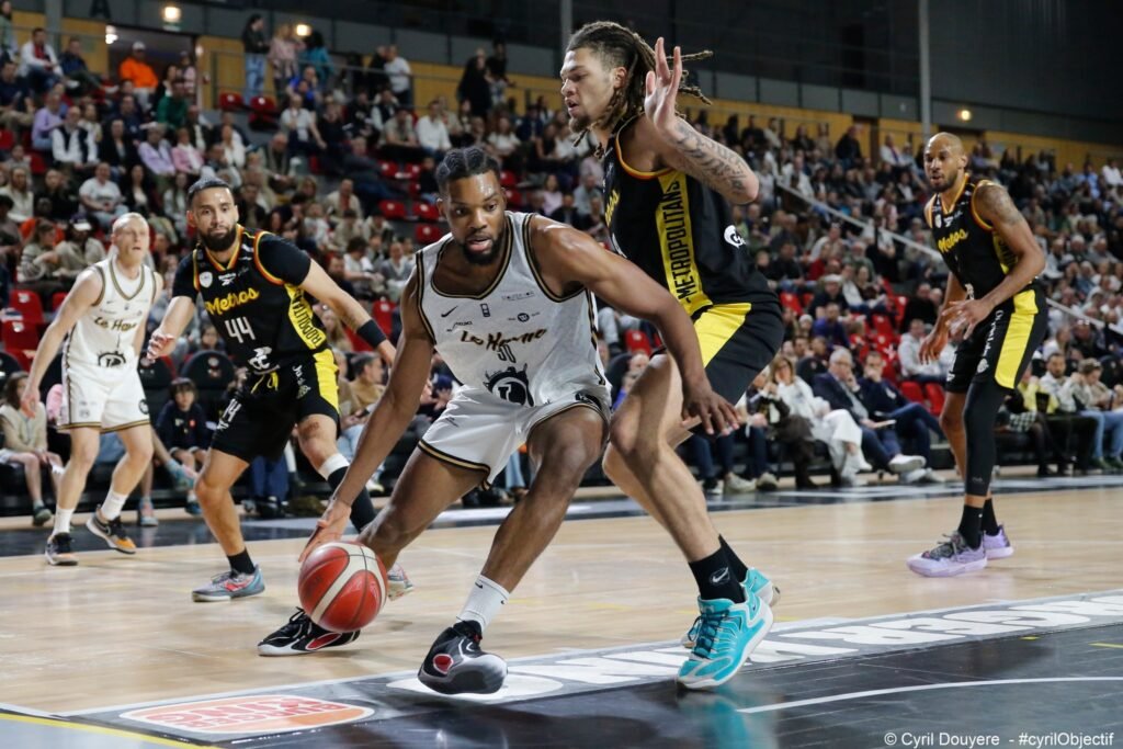 Earvine Bassoumba - STB - Le Havre - NM1 - FFBB