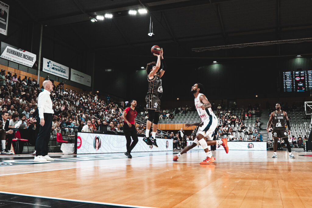STB Le Havre - Saint-Thomas Basket - Le Havre - LNB - Elite 2 - Pro B - sports - basket-ball - basket - doyens.fr - hacmen.fr - Paris-Normandie - BeBasket -
