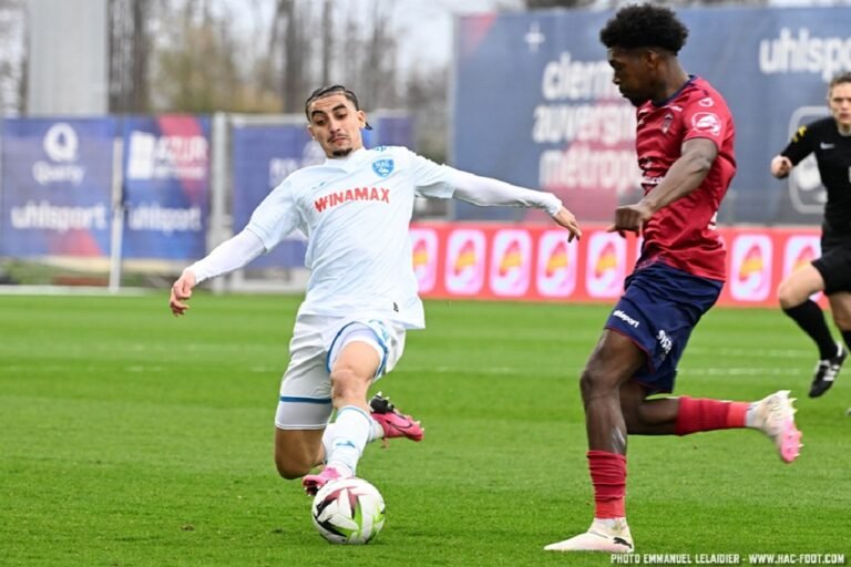 HAC - Clermont - Ligue 1 - Hacmen - hac-foot.com - Oussama Targhalline