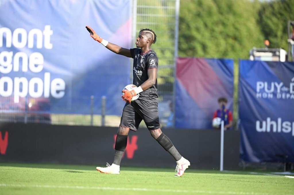 HAC - Le Havre AC - Ligue 1 McDonalds - Ligue 1 - hacmen.fr - hac-foot.com - Mathieu Bodmer - Infos HAC - Space HAC - Blue Crow Sports - Mathieu Gorgelin - Abdoulaye Touré - Oualid El Hajjam - Etienne Youté - Arouna Sangante - Gautier Lloris - Rassoul Ndiaye - Yassine Kechta - Issa Soumaré - Felix Mambimbi - Saint-Gall - Mory Diaw - Clermont Foot