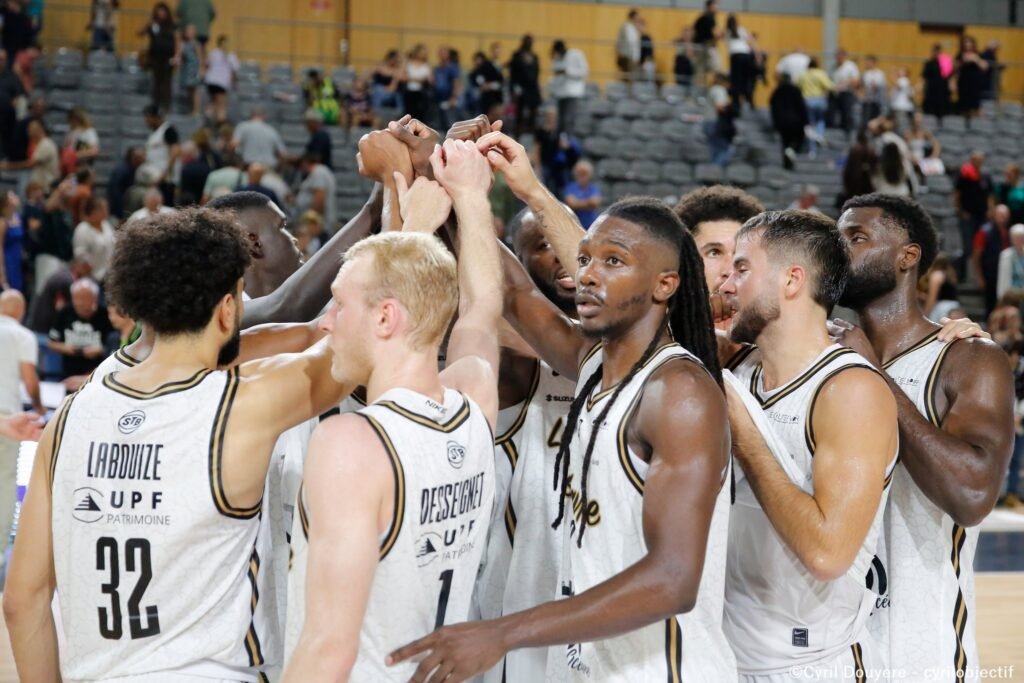 Célébration - STB - Le Havre - NM1 - FFBB