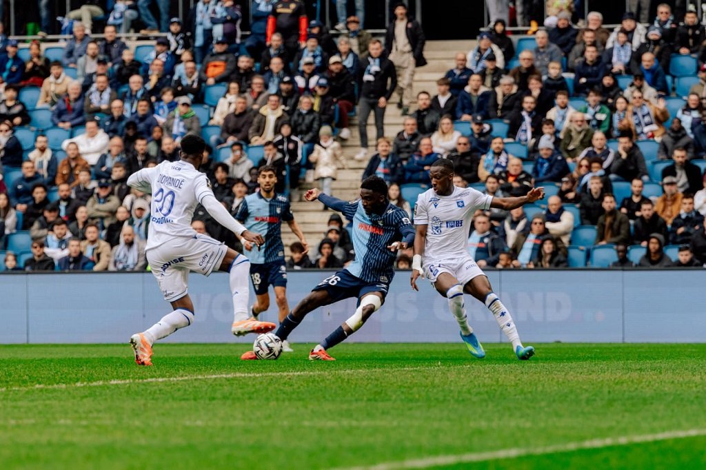 HAC - Le Havre AC - Ligue 1 McDonalds - Ligue 1 - hacmen.fr - hac-foot.com - Matis Millet - Infos HAC - Paris-Normandie - AJA - Auxerre - Association de la Jeunesse Auxerroise - coups de coeur - déceptions - Simon Ebonog